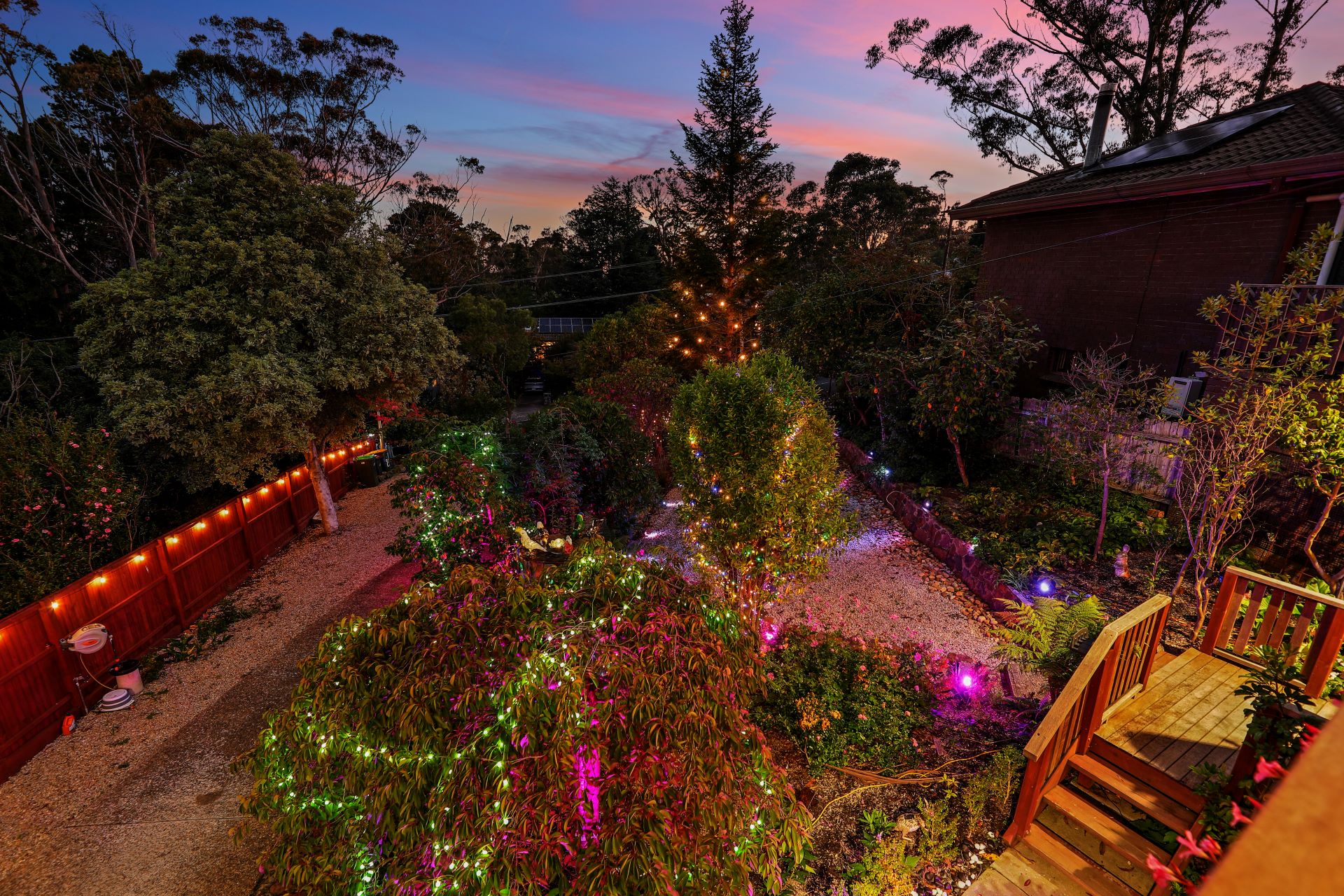 Retreat Veranda Photo 3