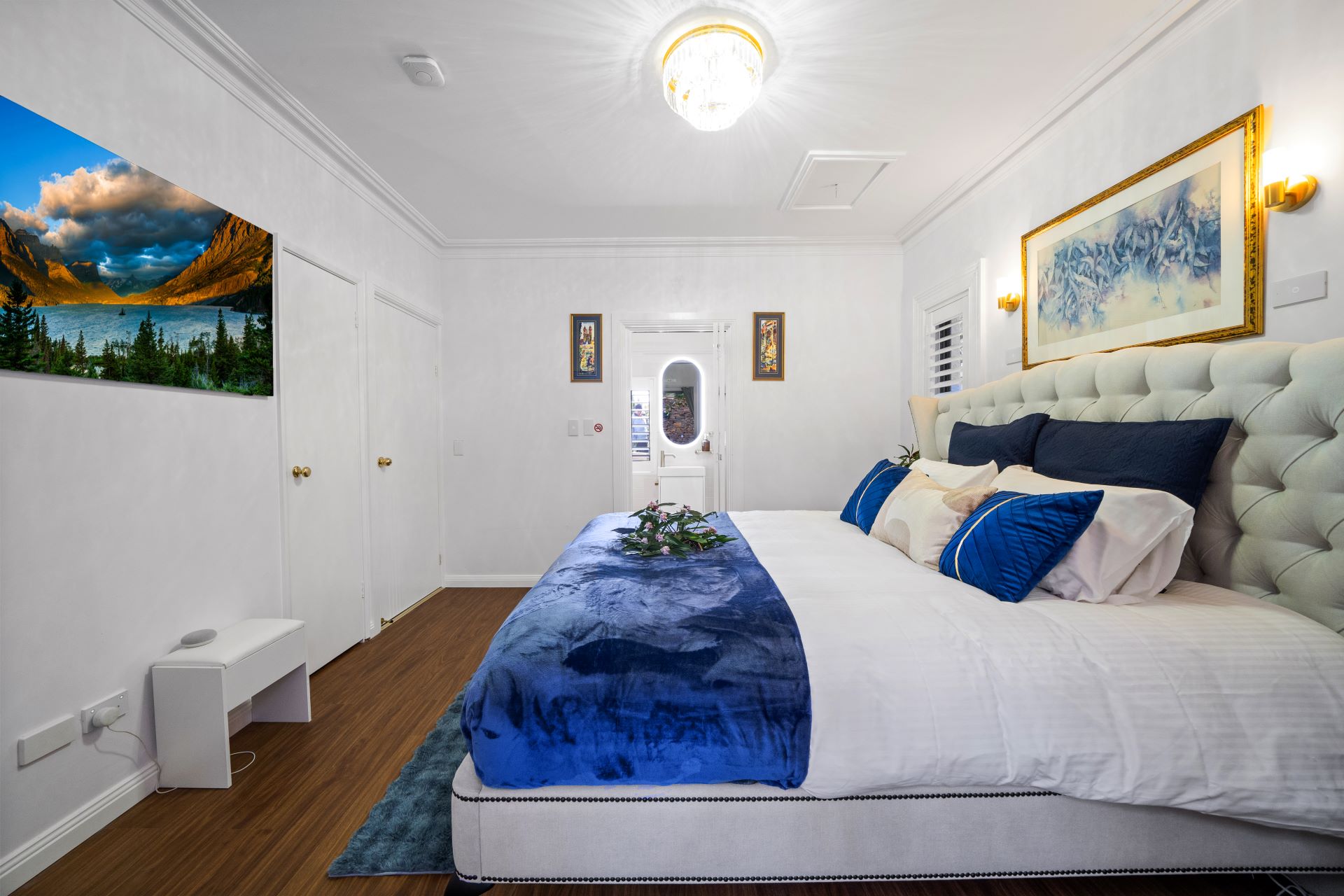 King Bedroom Photo 2