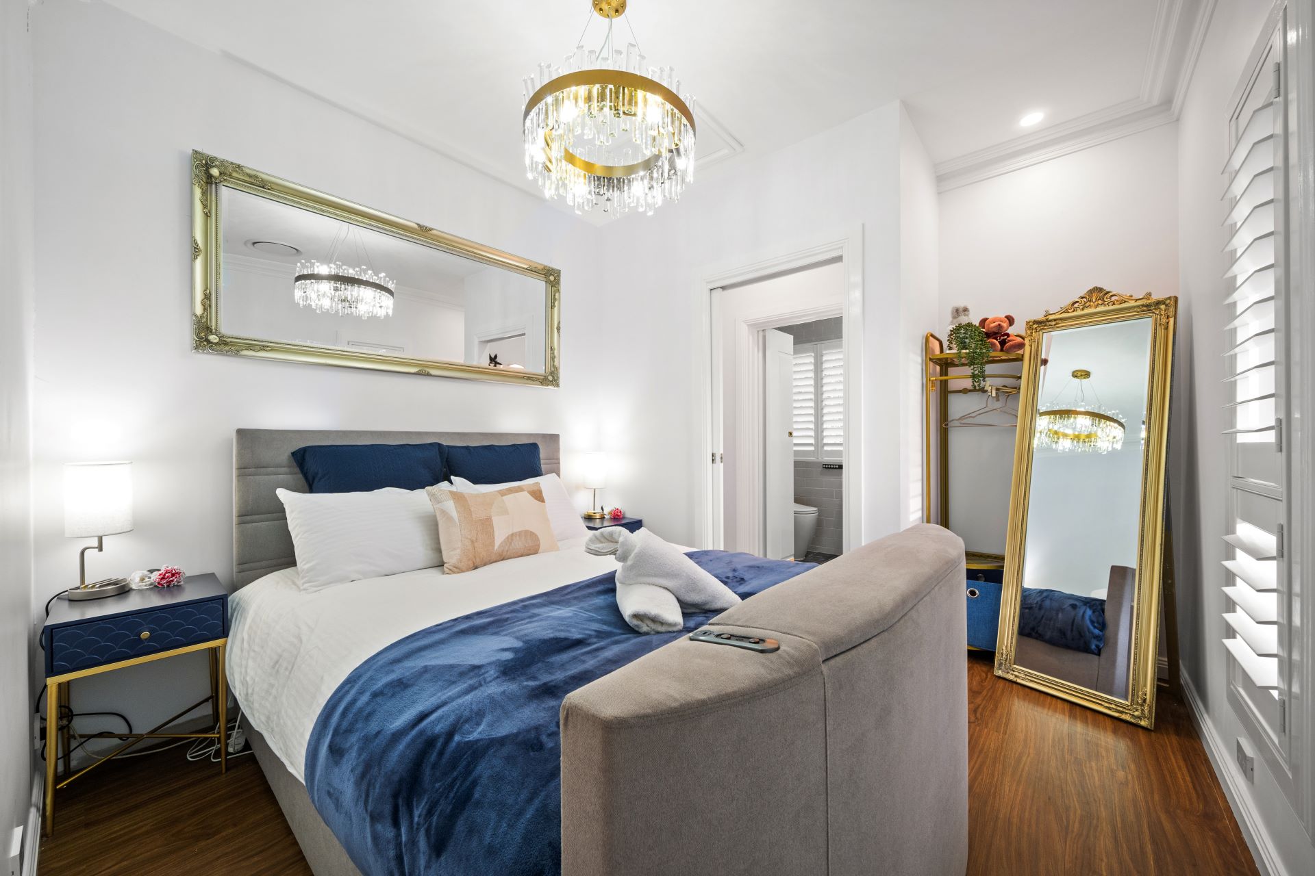 Queen Bedroom Photo 1