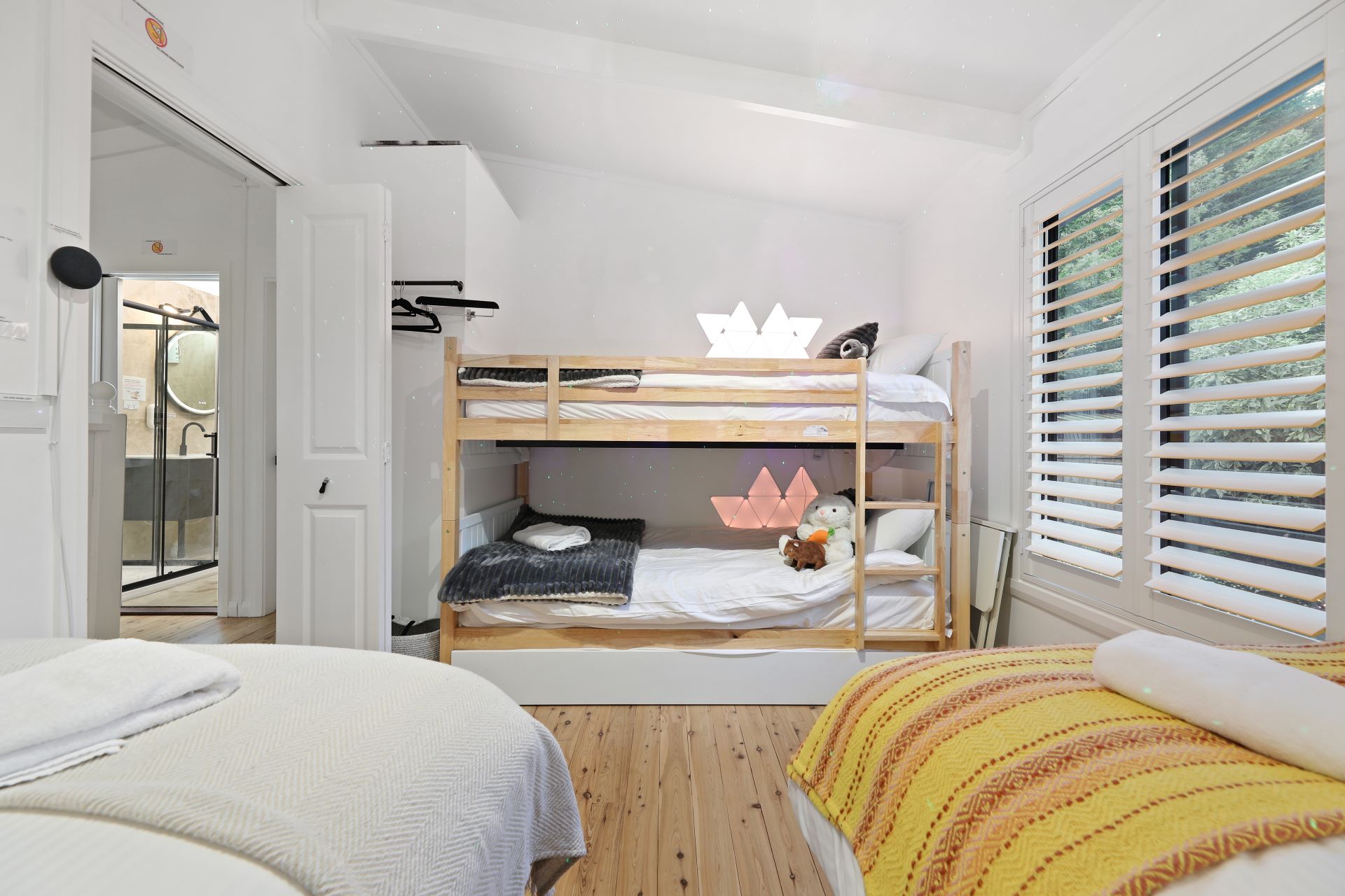 Retreat Kids Room Photo 2